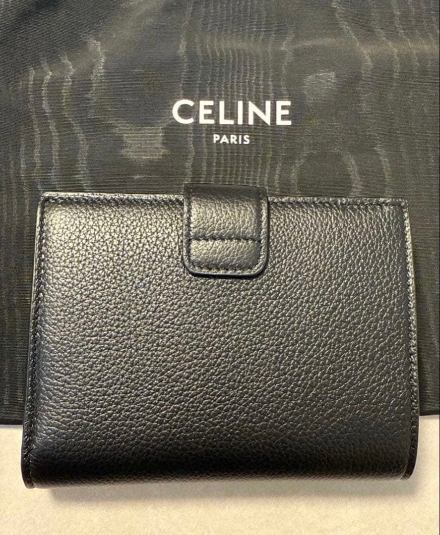 CELINE財布