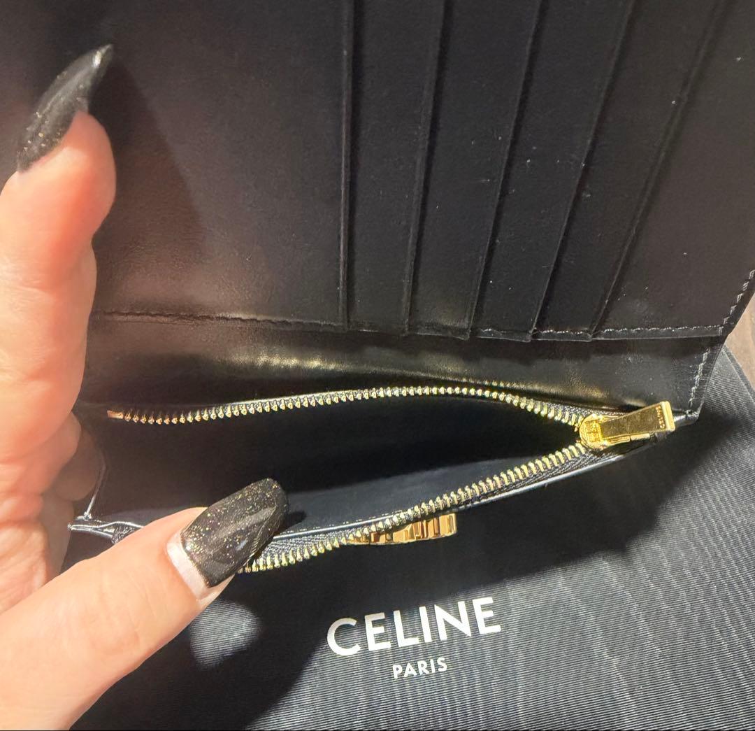 CELINE財布