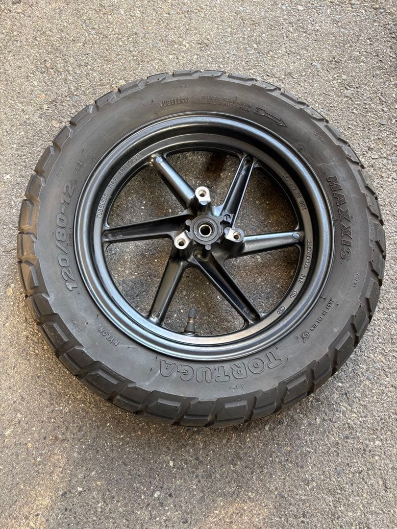 y*g様 XR100モタード　フロントホイール　NSR NSF エイプ