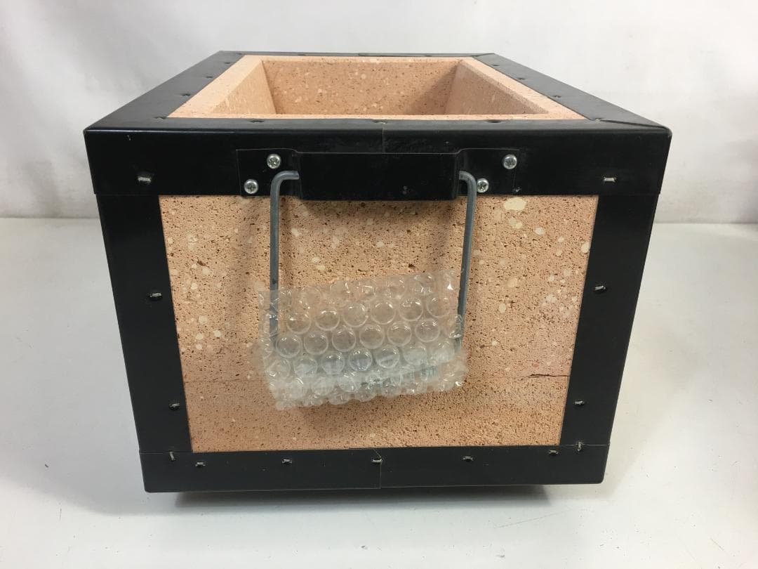 ☆未使用 能登 炭火焜炉 BQ8F号 (約2人〜4人用)　珪藻土コンロ 焼き網付