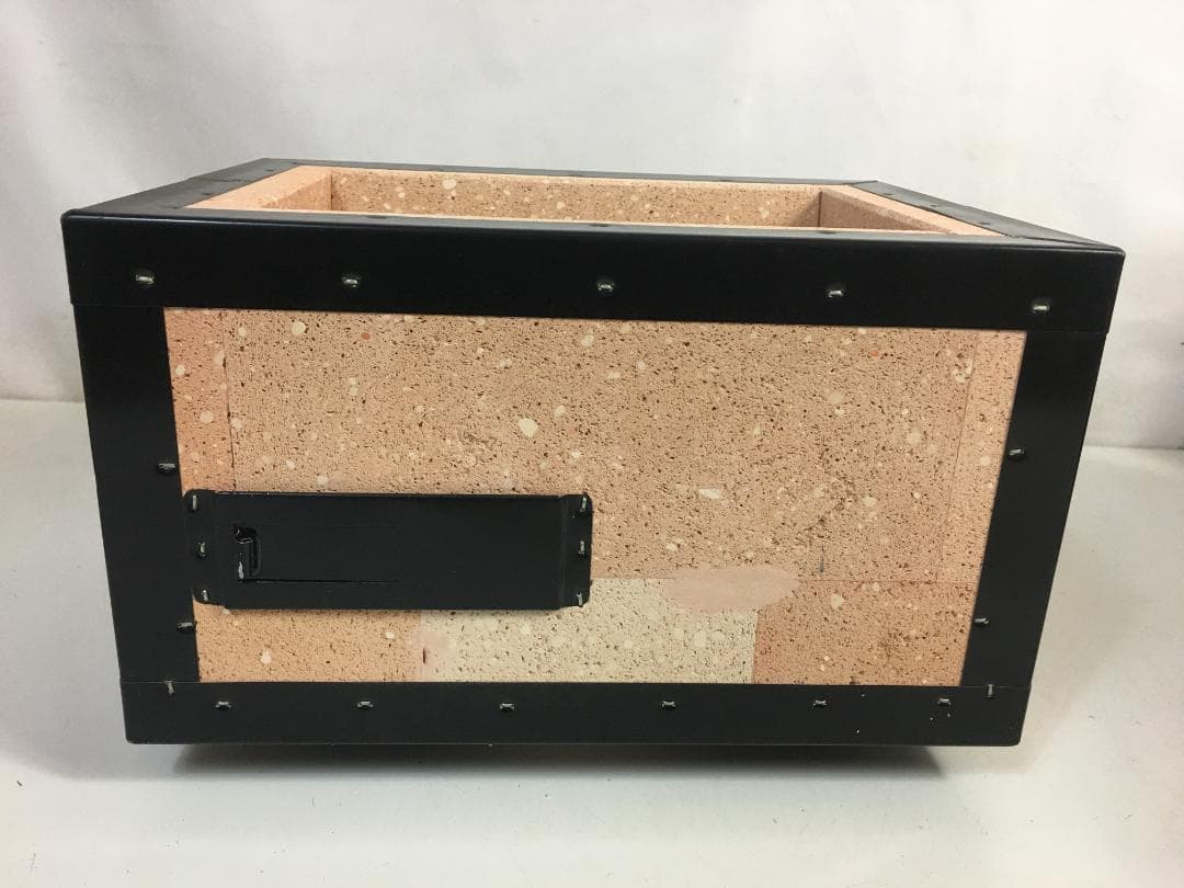 ☆未使用 能登 炭火焜炉 BQ8F号 (約2人〜4人用)　珪藻土コンロ 焼き網付