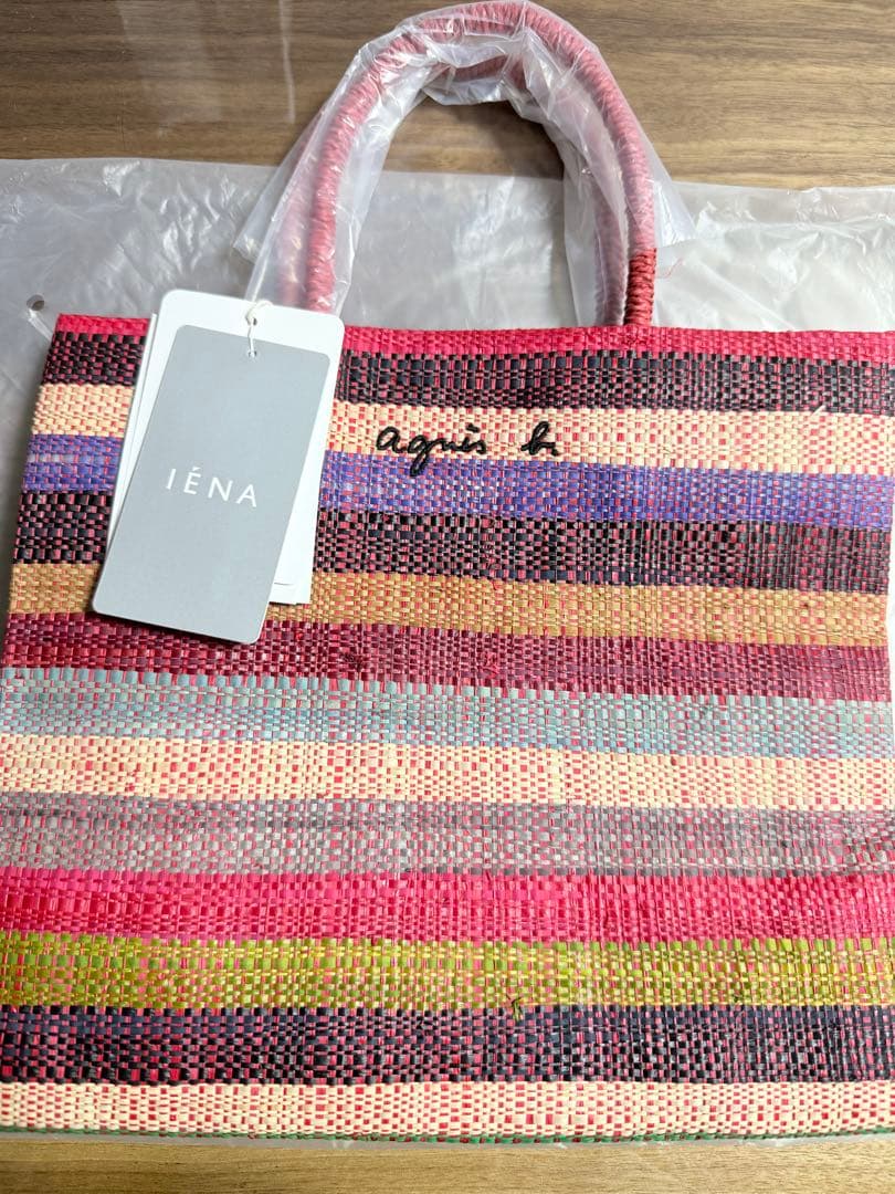 【新品・未使用・タグ付】アニエスベー　ラフィアバッグ　レッドベース　2049