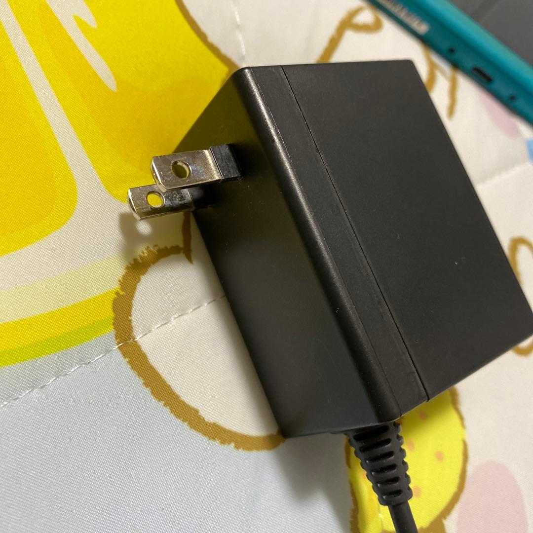 Nintendo Switch Lite ターコイズ 本体 充電器　公式ケース付