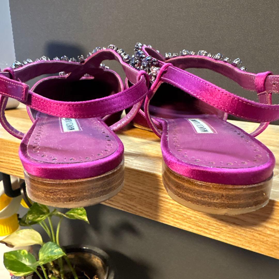 マノロブラニク　フラットパンプス　ピンク　22cm相当