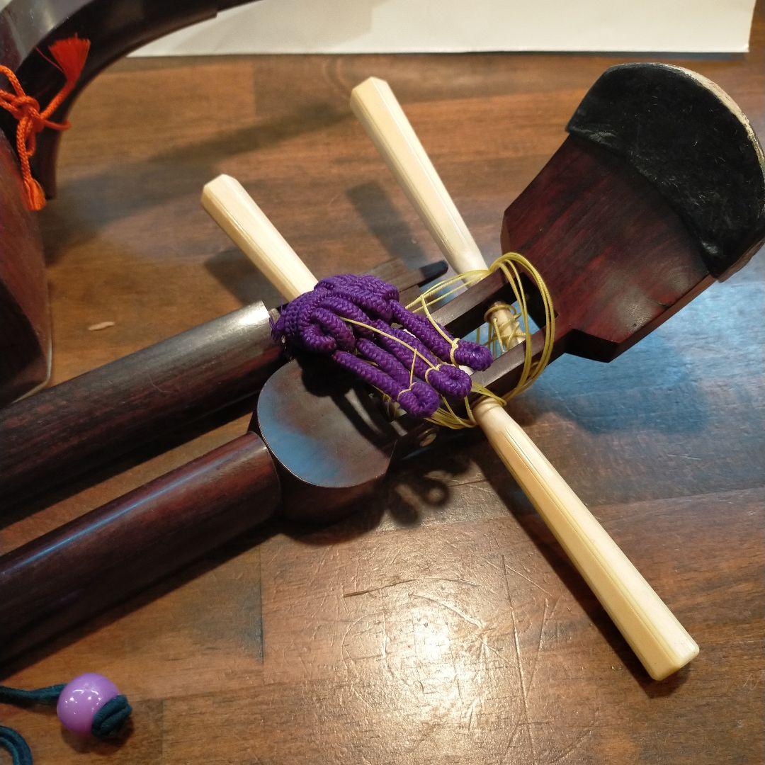 高級三味線　k18 高級糸巻き　皮破れ