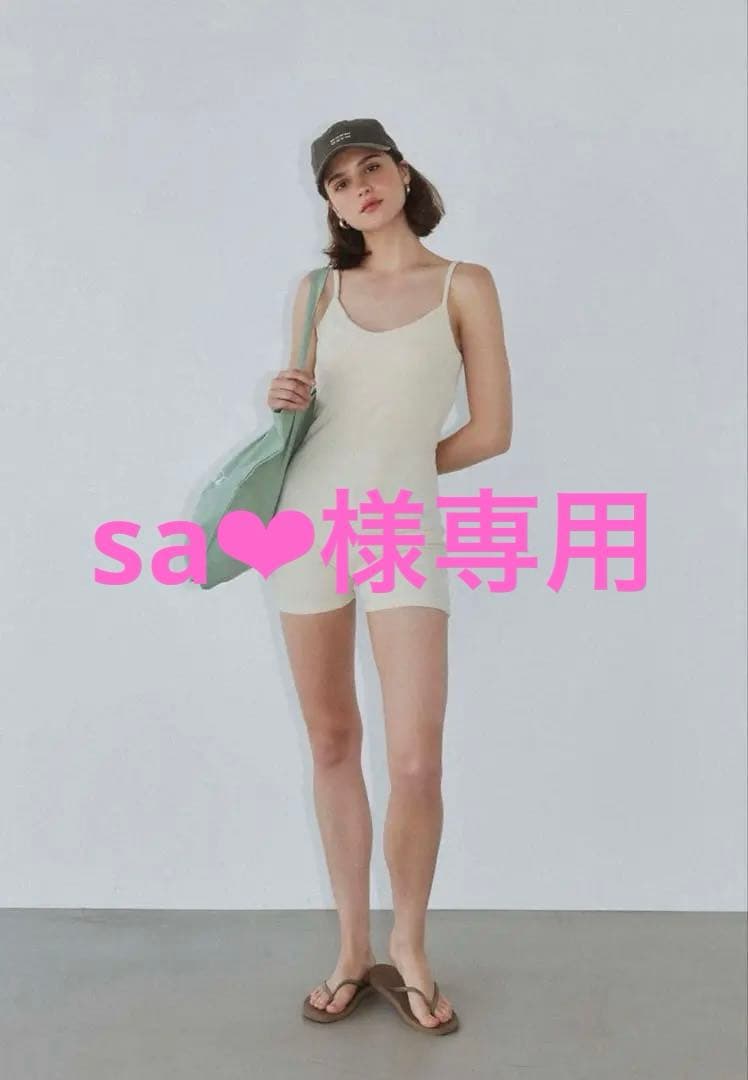 ALEXIA STAM Wellness CamiRomper トップス　パンツ