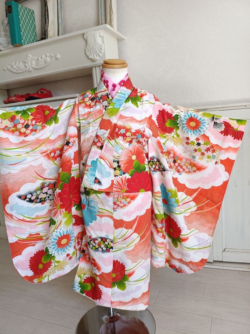 アンティーク着物と新品正絹被布セット