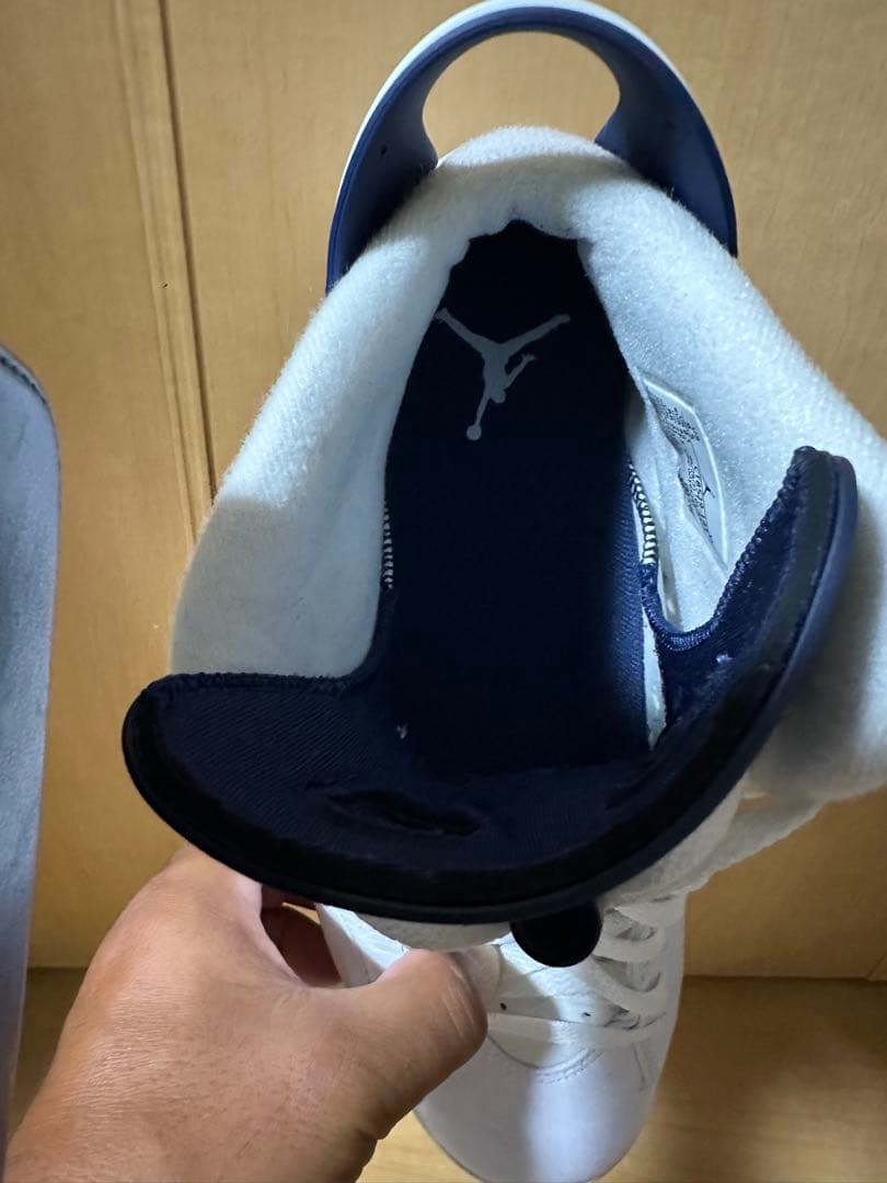 Air Jordan 6 ホワイト/ネイビー US9.5 値下げしました。