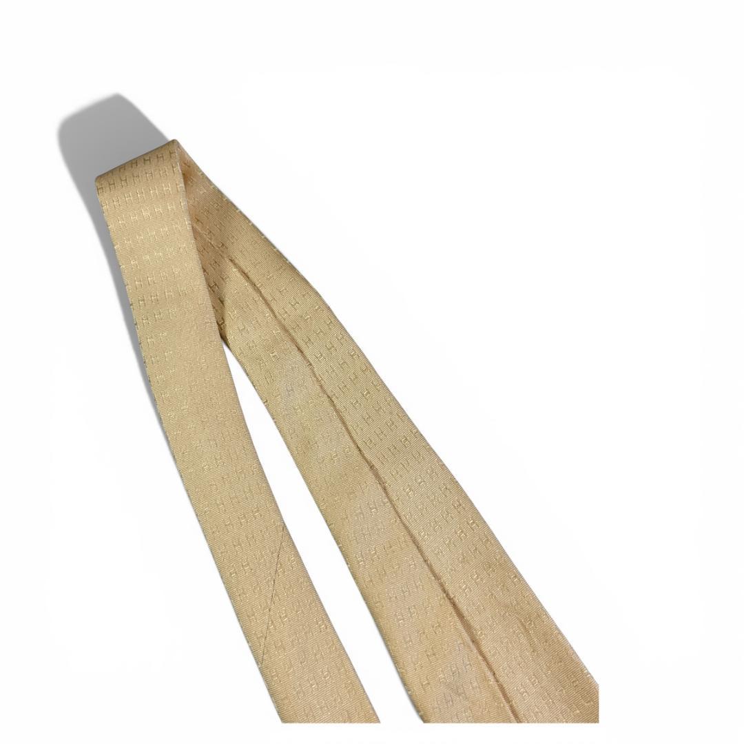 美品 エルメス ネクタイ シルク ベージュ ビジネス　ファソネ　H　総柄