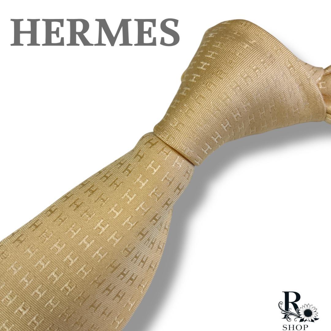 美品 エルメス ネクタイ シルク ベージュ ビジネス　ファソネ　H　総柄