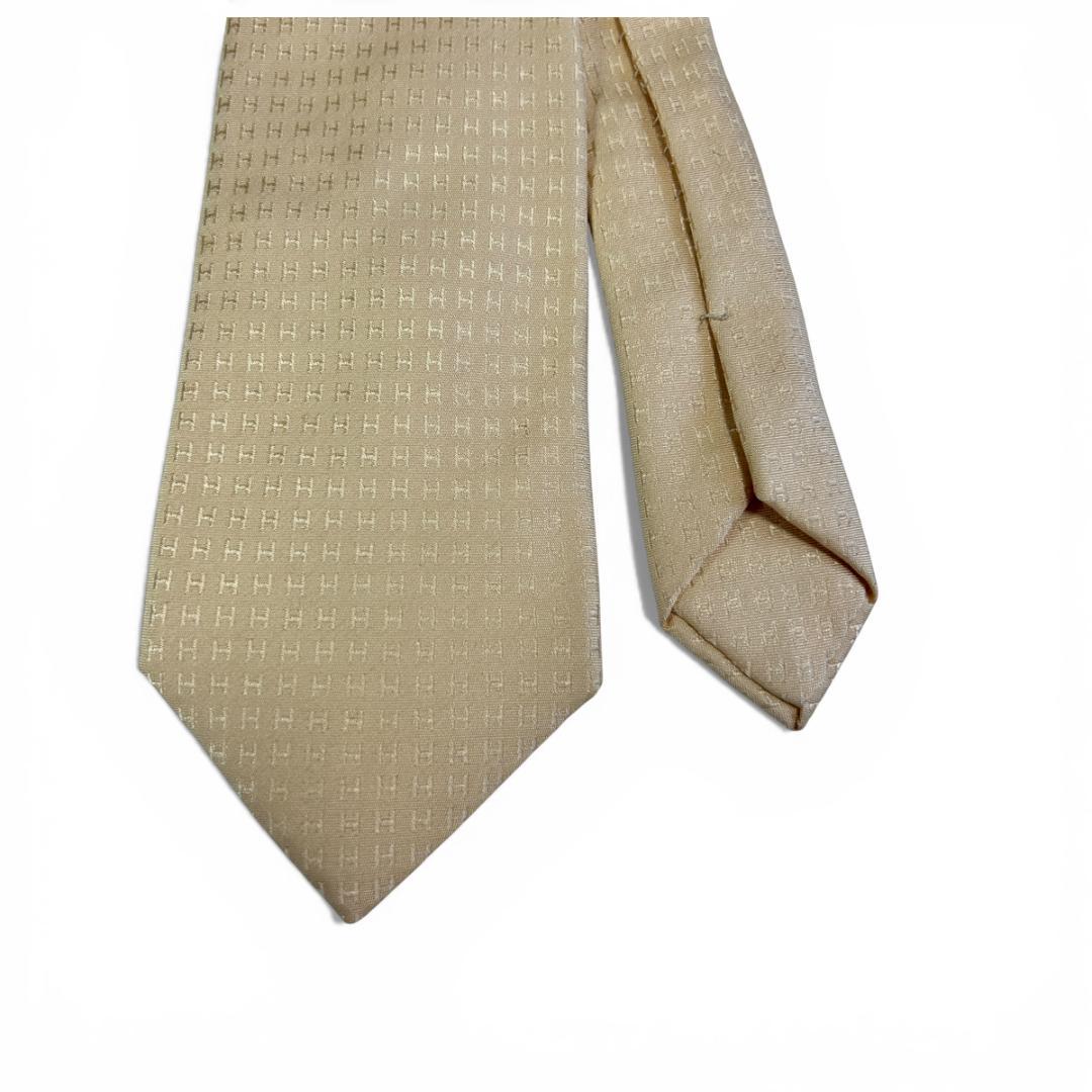 美品 エルメス ネクタイ シルク ベージュ ビジネス　ファソネ　H　総柄