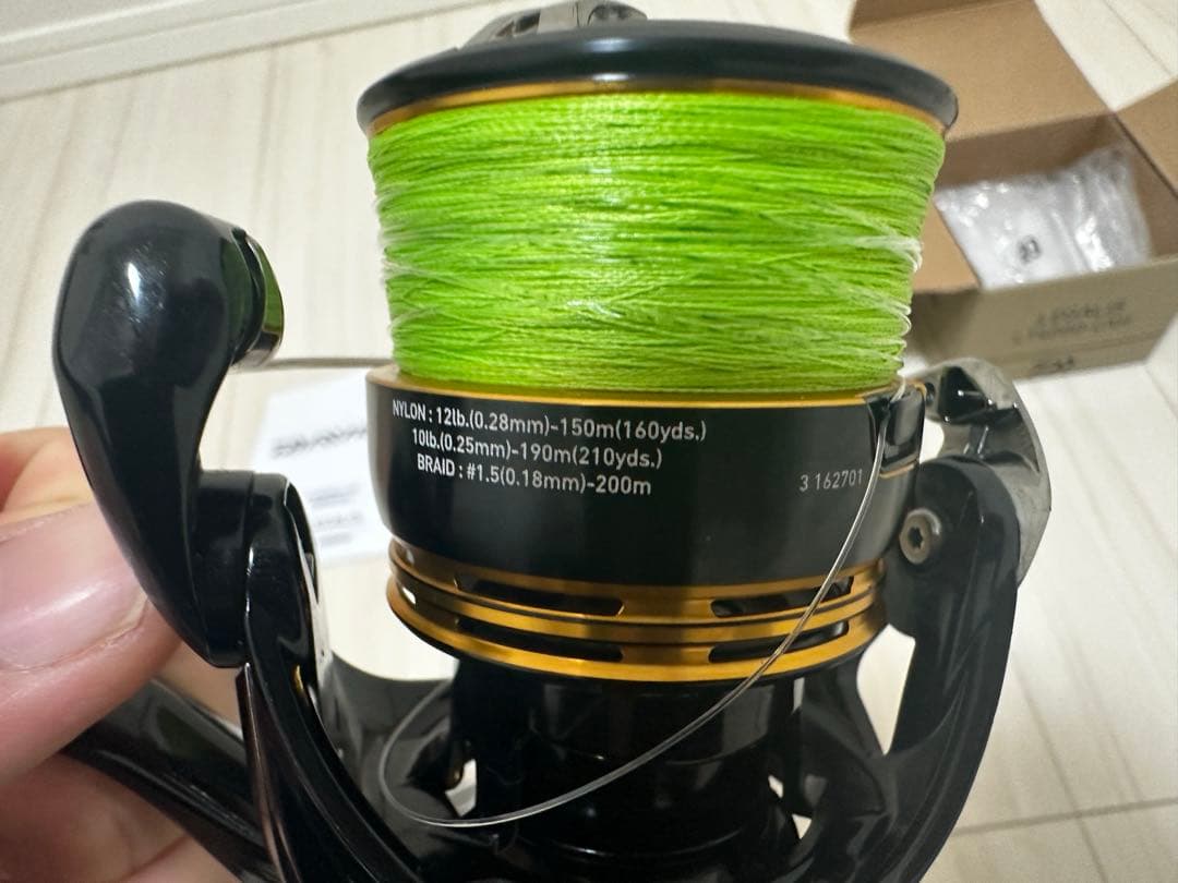 Daiwa23レガリス4000cxh リールスタンド付