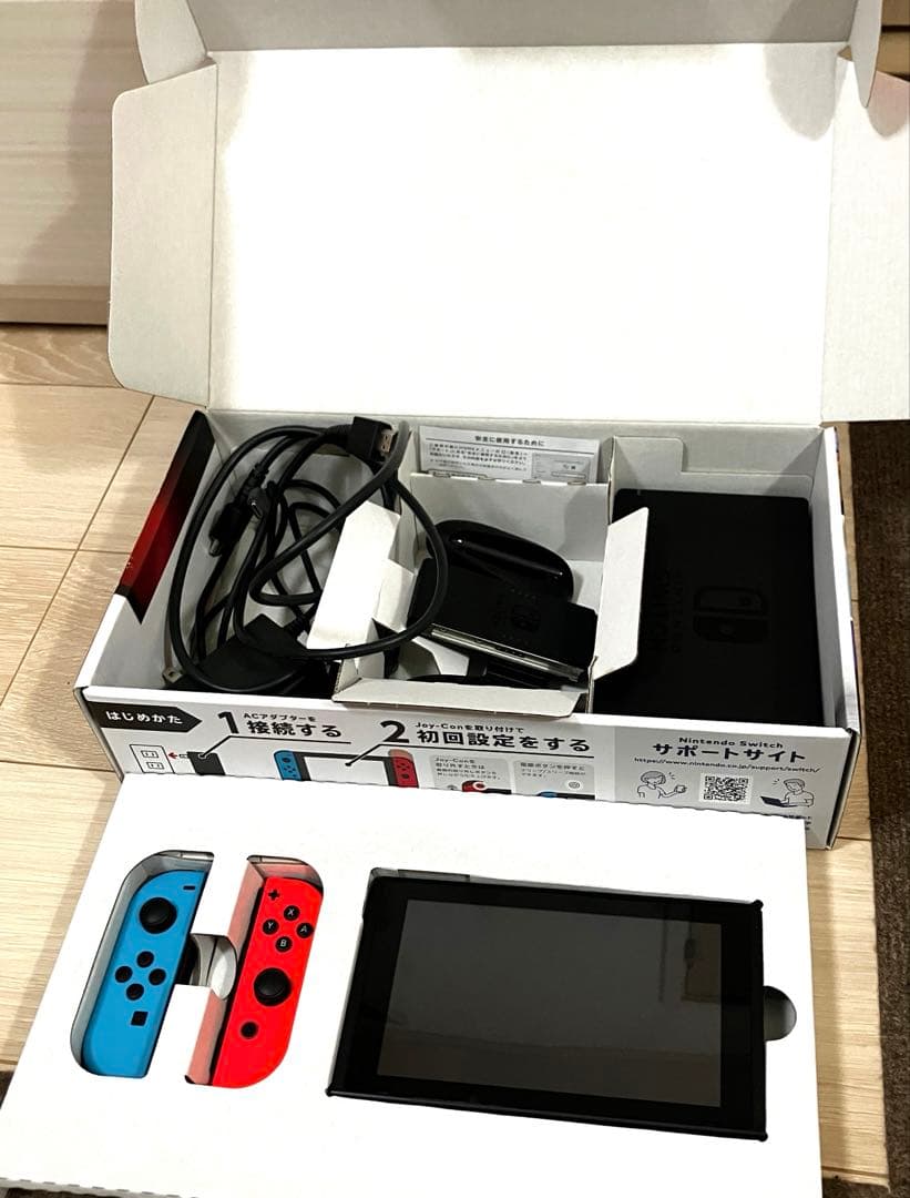 Nintendo Switch 本体 青/赤 液晶保護フィルム付 ヨドバシ購入