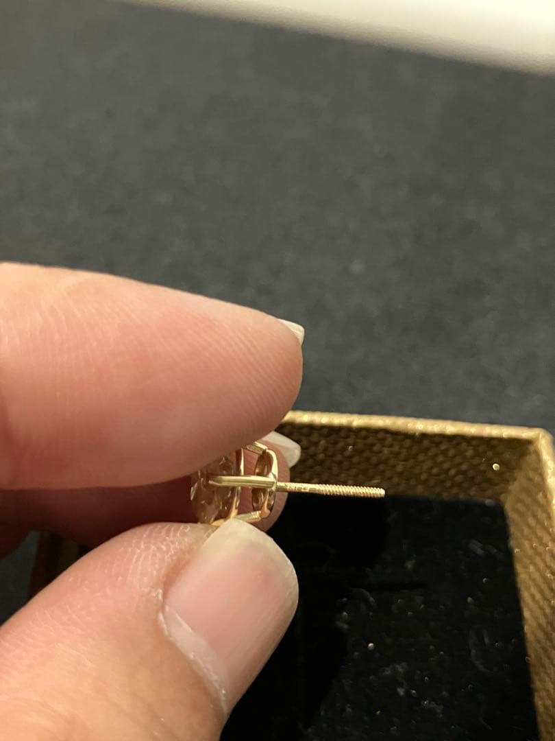 Bacchus 　1.29ct 天然ダイヤモンドピアス