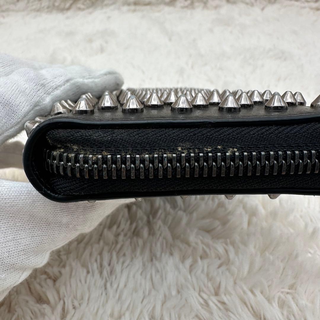 ✨美品✨ルブダン　長財布　ラウンドジップ　スタッズ　パネトーネ　レザー　黒