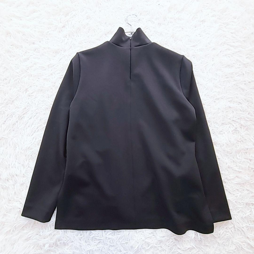 2024AW 極美品アドーア 完売色 黒 ストレッチダンボールカットソー