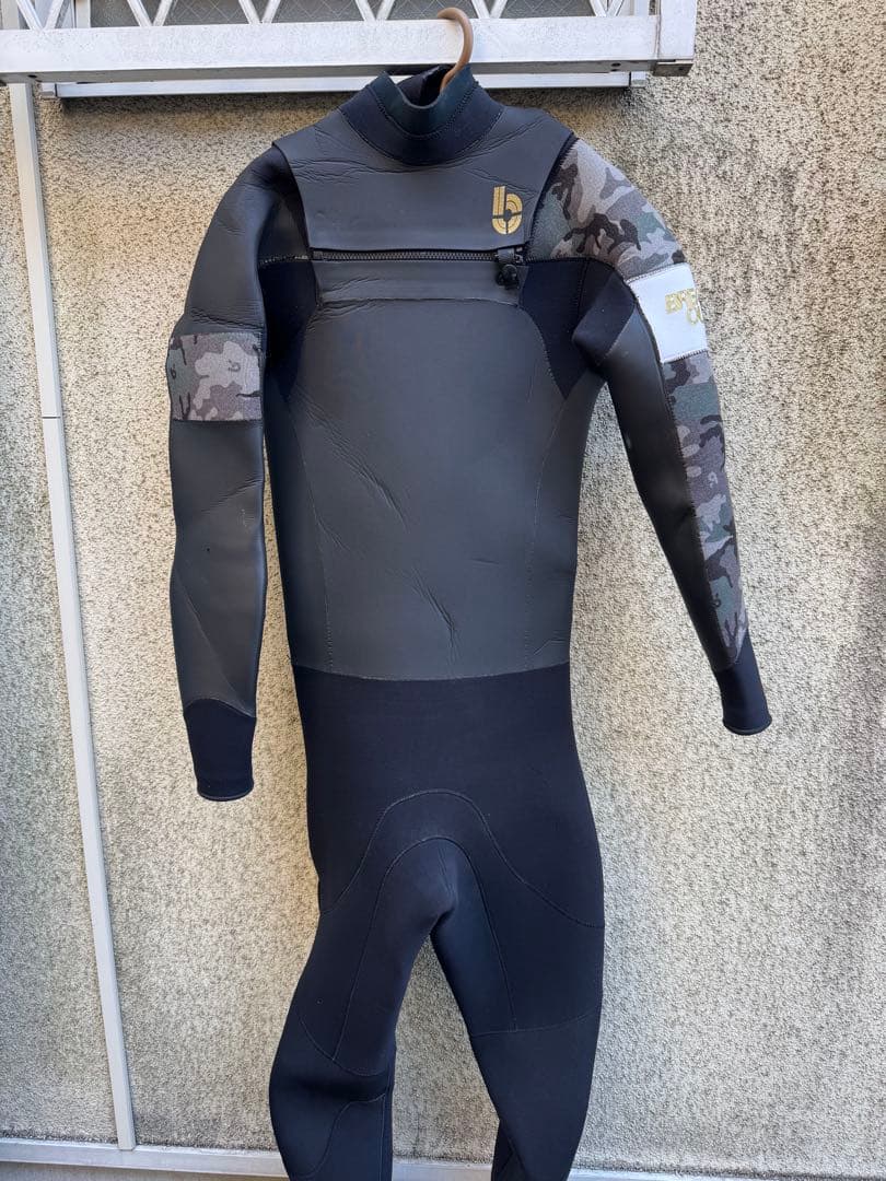 Breaker Out ブラック/カモフラージュ　セミドライ