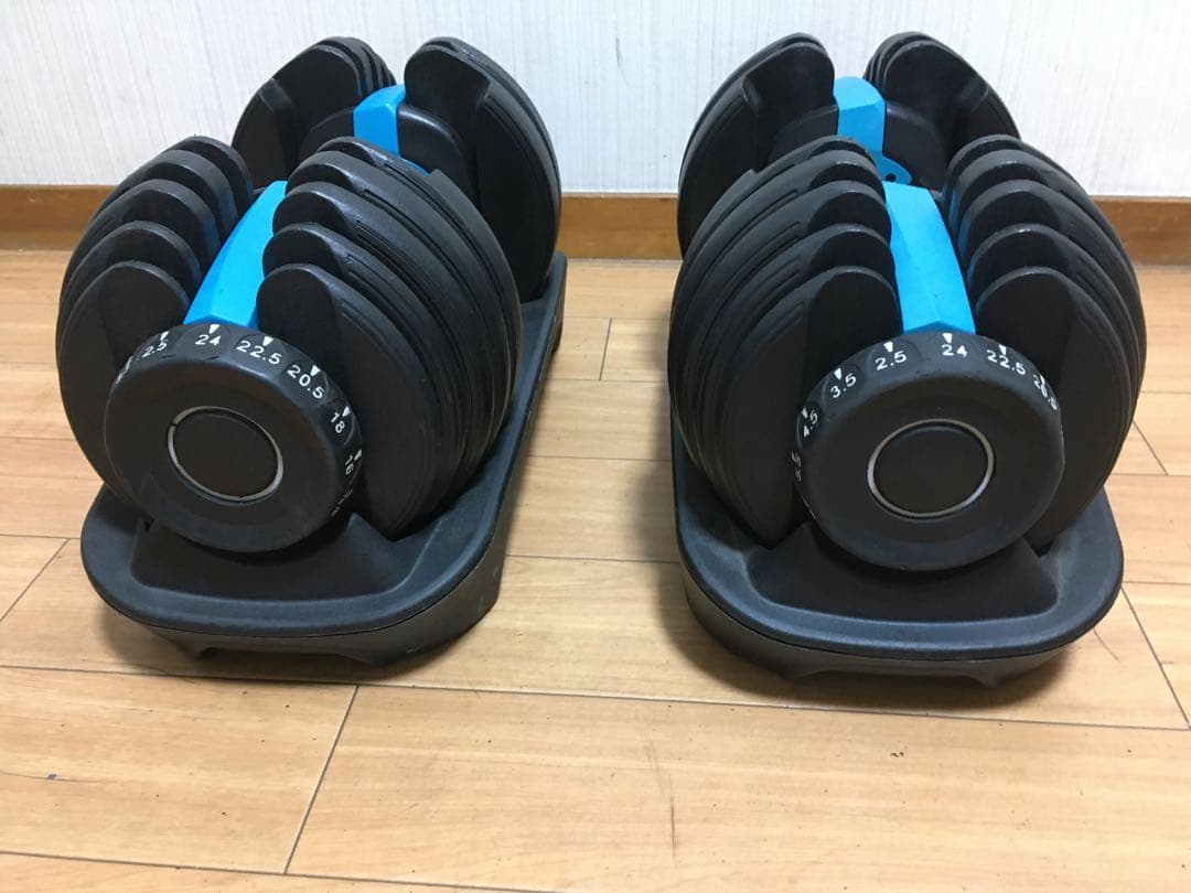 ①可変式ダンベル 24kg 1個