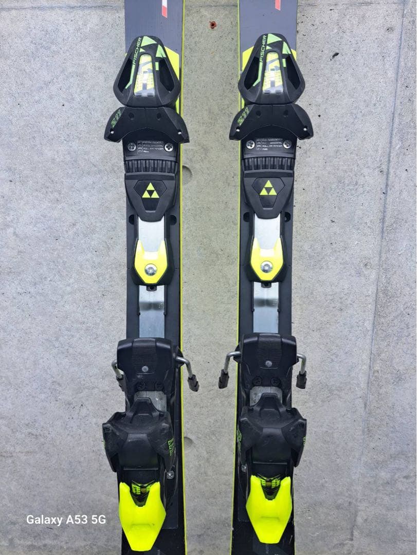 スキー FISCHER RC4 WORLDCUP SL JR.