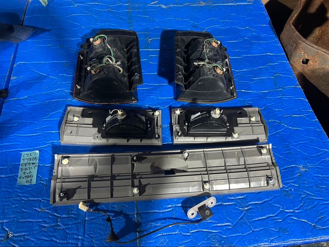 三菱　デリカD5 CV5W テールランプ 左右セット