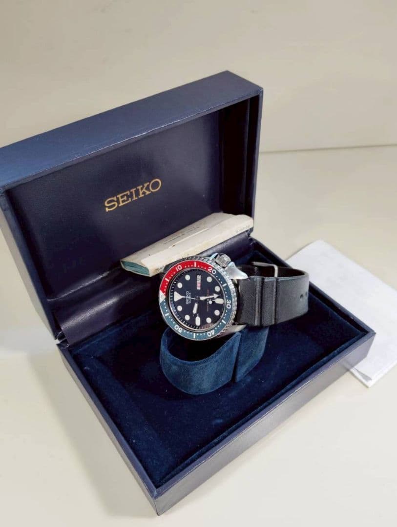 デッドストック級 オリジナル OH済み セイコーダイバー 7548-700B