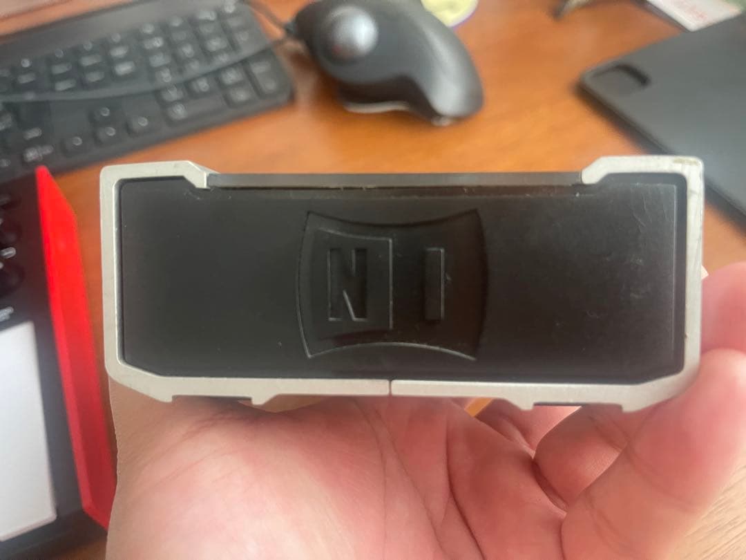 KOMPLETE AUDIO 6 オーディオインターフェイス 本体のみ