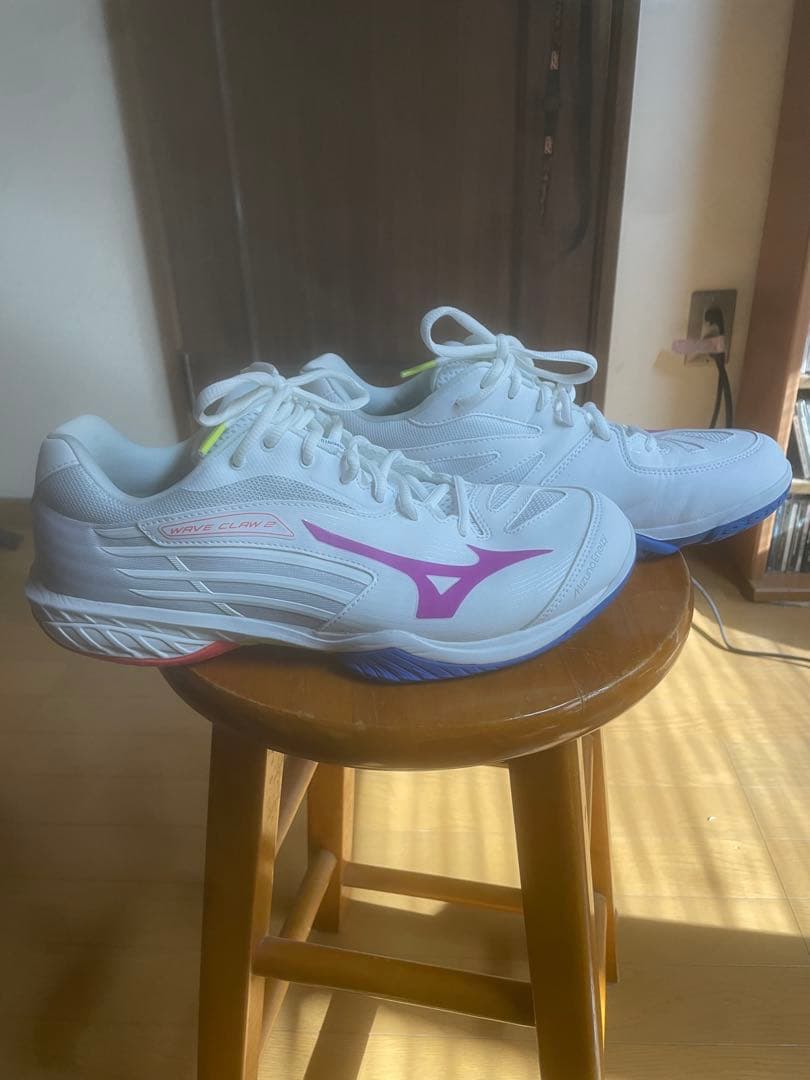 ミズノ　waveclaw 2 試着のみ