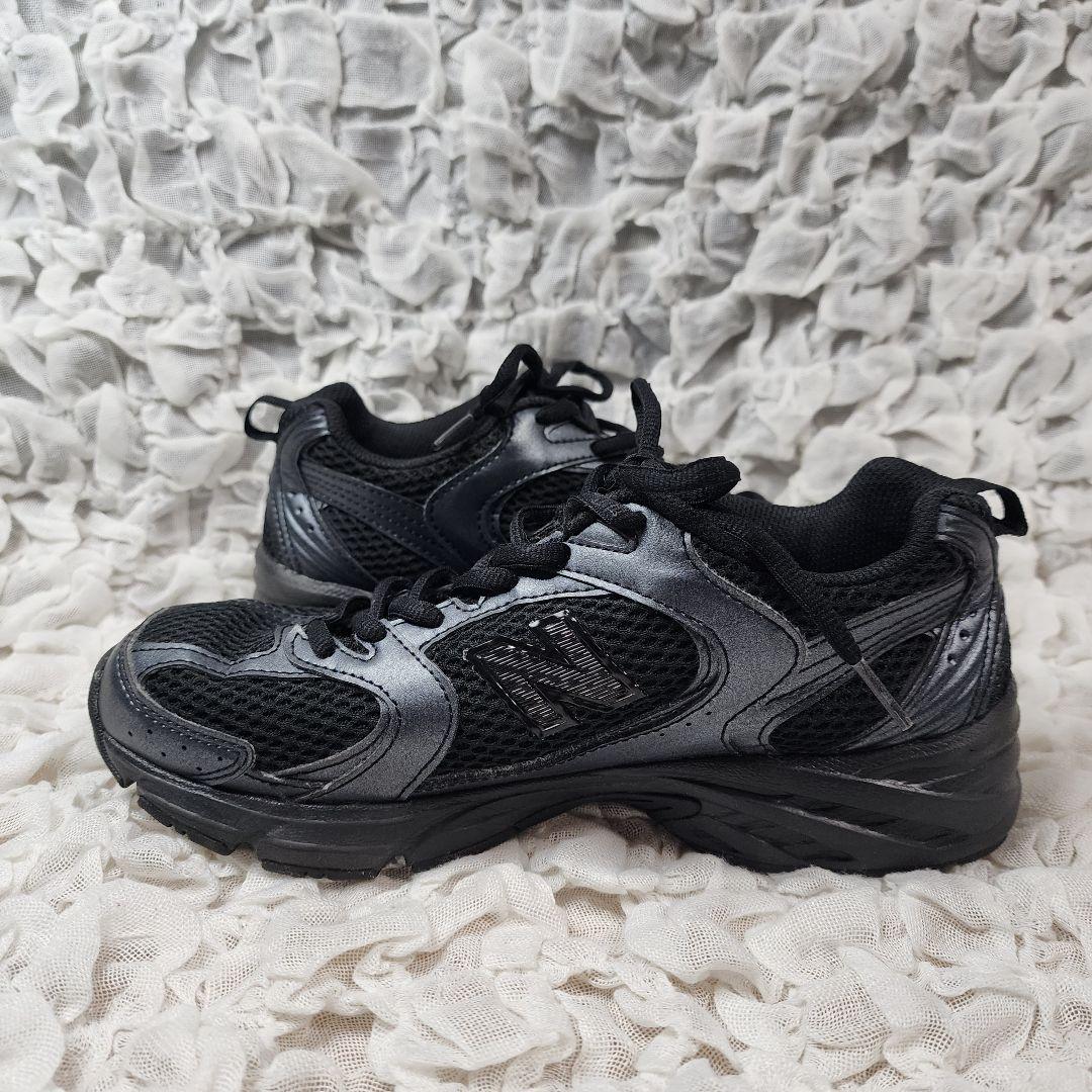 ニューバランス MR530PB オールブラック スニーカー
