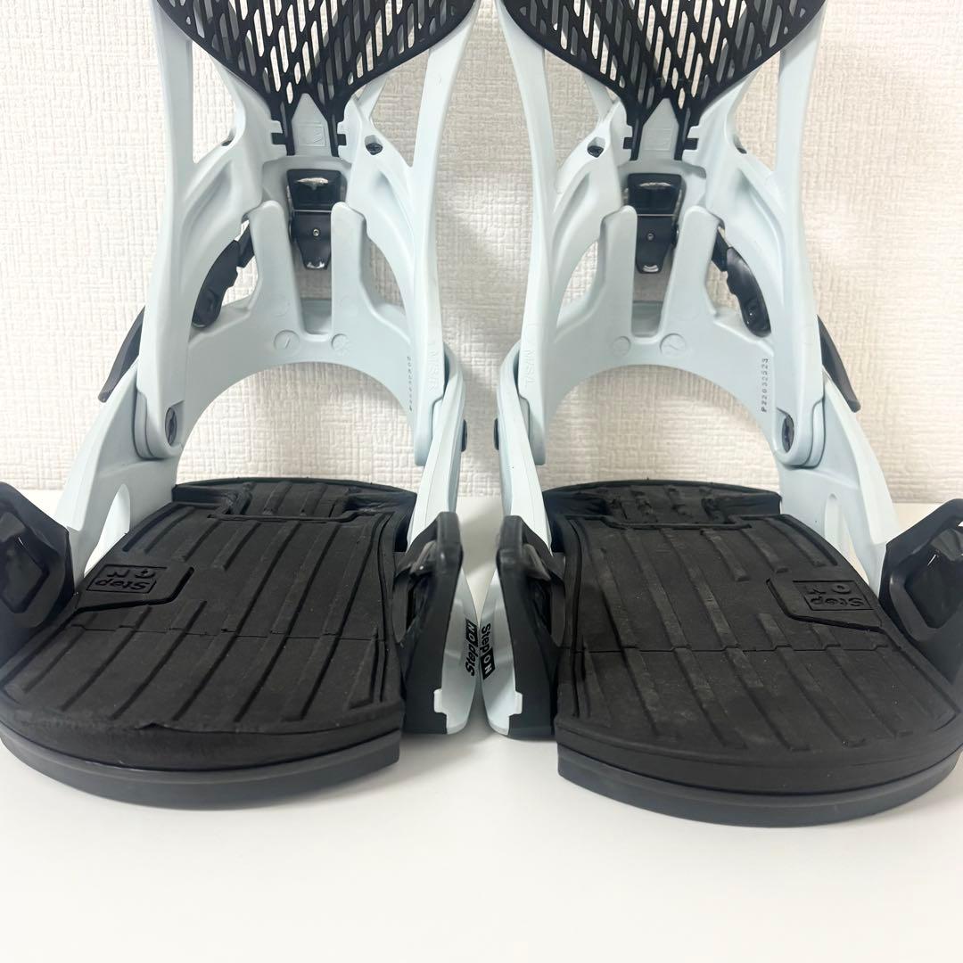 美品　Burton genesis step on sサイズ　バインディング