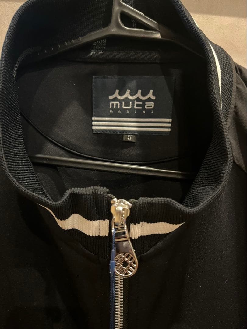 【新品未使用】muta MARINE セットアップ 上下 黒 M ゴルフ