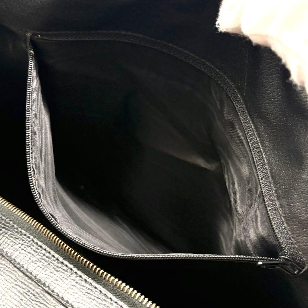 【美品】セリーヌ ボストンバッグ トリオンフ レザー ブラック 大容量