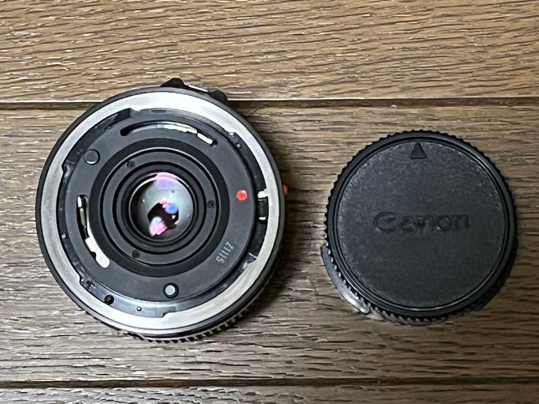 Ｃａｎｏｎ　ＡＥ－１　一眼レフカメラ　セット　ブラック　ストロボ・レンズ付き