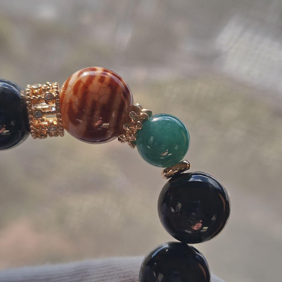 新作♡火供龍紋丸天珠、黒翡翠、グアテマラ産翡翠