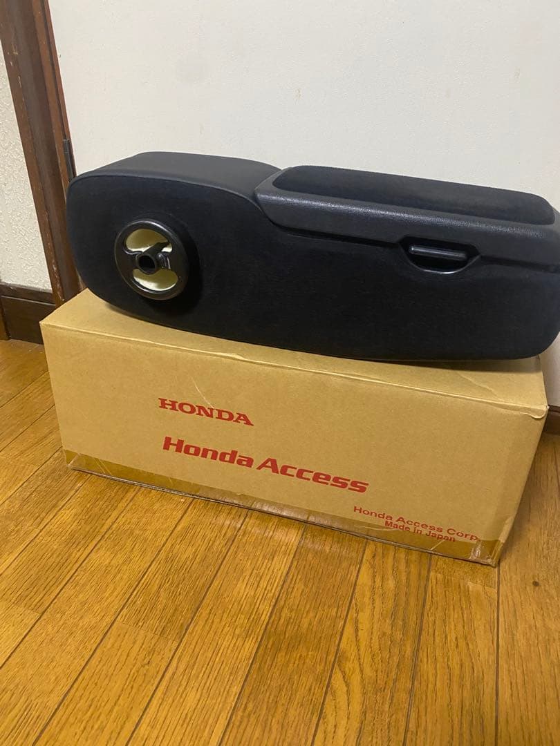 ホンダN-BOX Honda 純正オプションアームレスト 、シフトノブ
