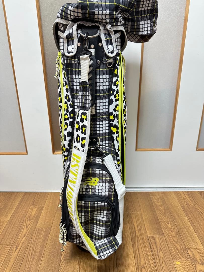 希少レアNEW BALANCE チェック柄ヒョウ柄　キャディバッグ　ゴルフ