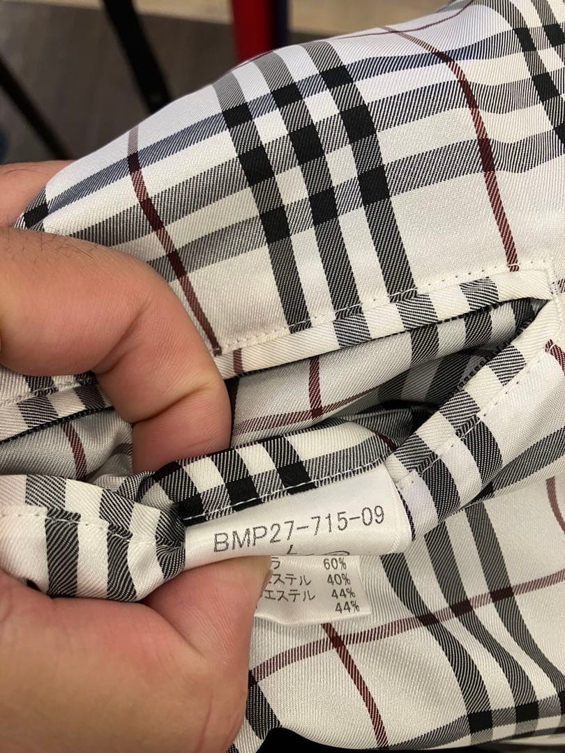 【Niko様】バーバリーブラックレーベルダウンベスト　ノバチェック美品、Lサイズ