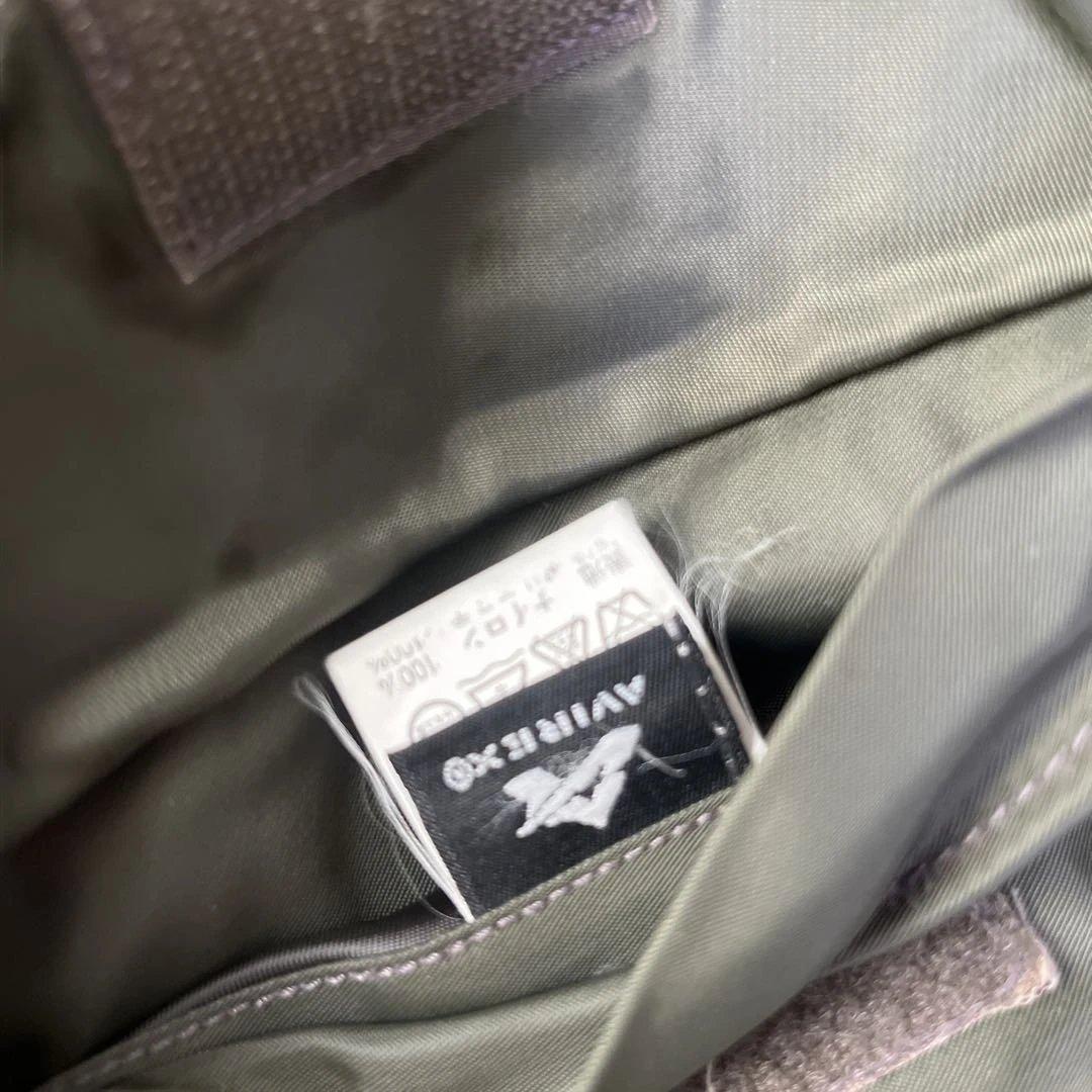 AVIREX アヴィレックス CWU フライトジャケット M カーキ 短丈 中綿