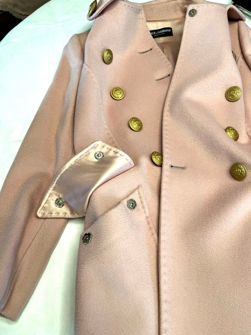 ドルチェアンドガッバーナ　コート　ピンク