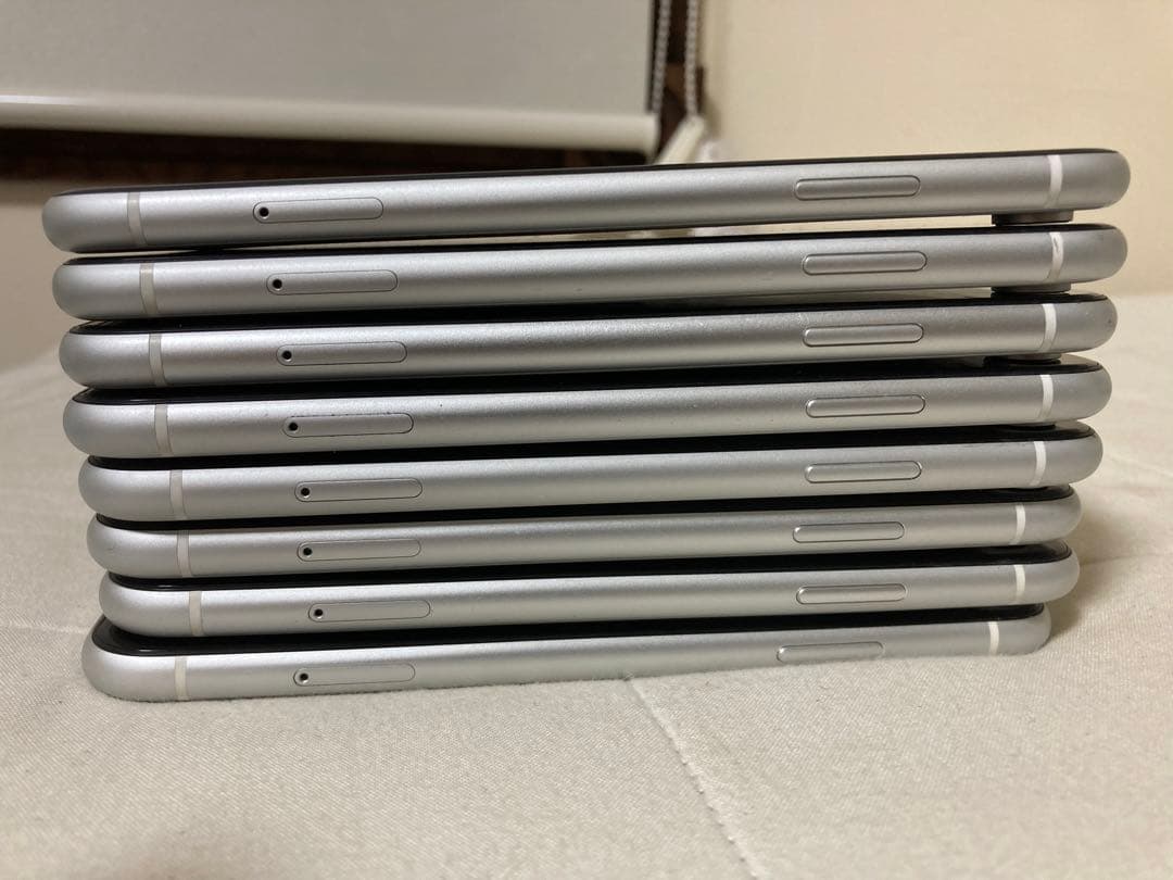 iPhone XR 64GB 8個セット　3