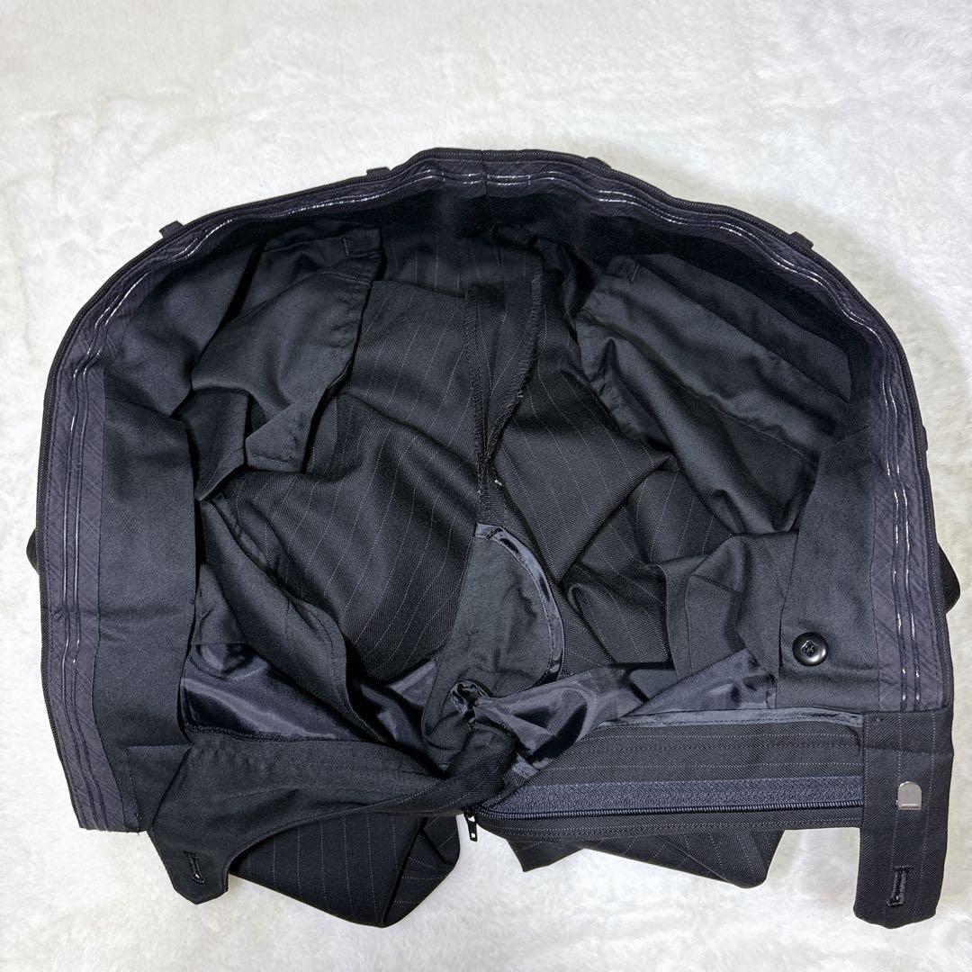 【美品】Burberry BLACKLABEL スーツ　3ピース　黒　38R