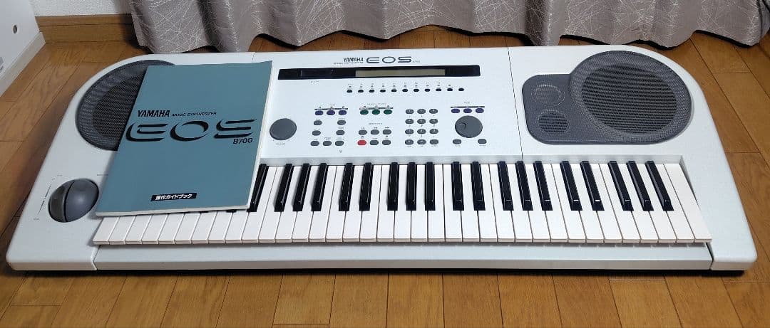 シンクビートヤマハ シンセサイザー EOS B700 小室哲哉モデル