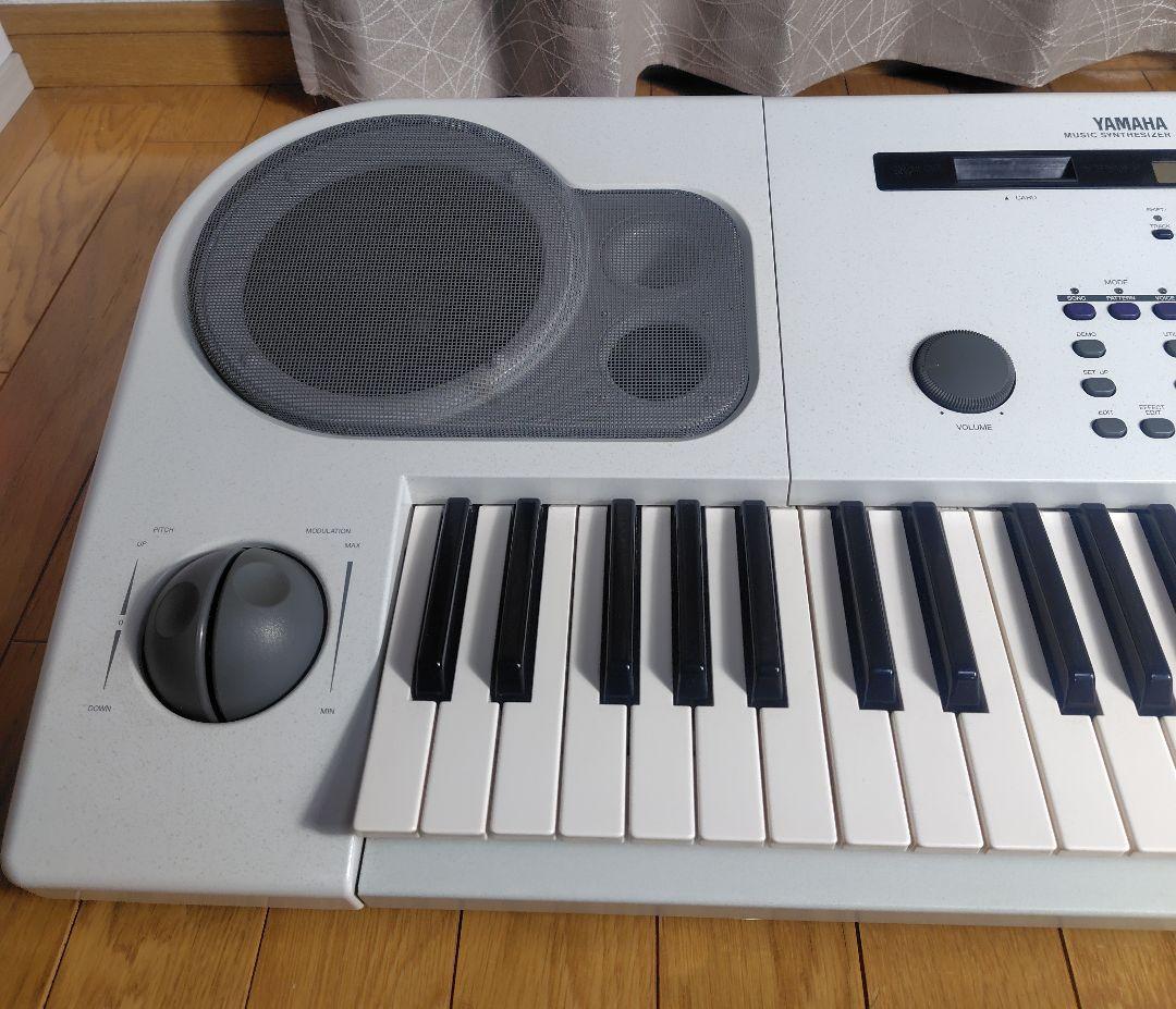 シンクビートヤマハ シンセサイザー EOS B700 小室哲哉モデル