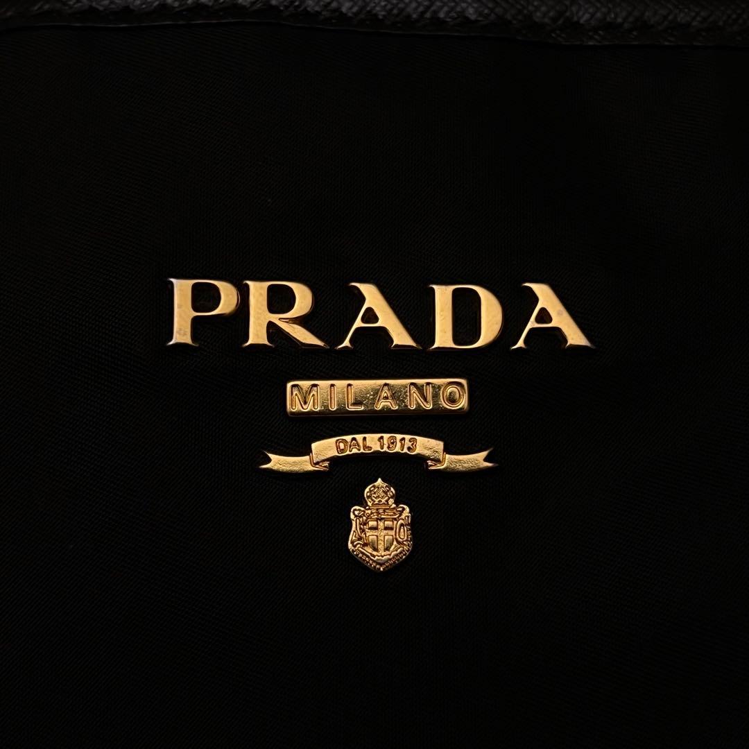 ◇極美品◇プラダ　トートバッグ　ナイロン×レザー　ブラック　ロゴ金具　裏地ピンク