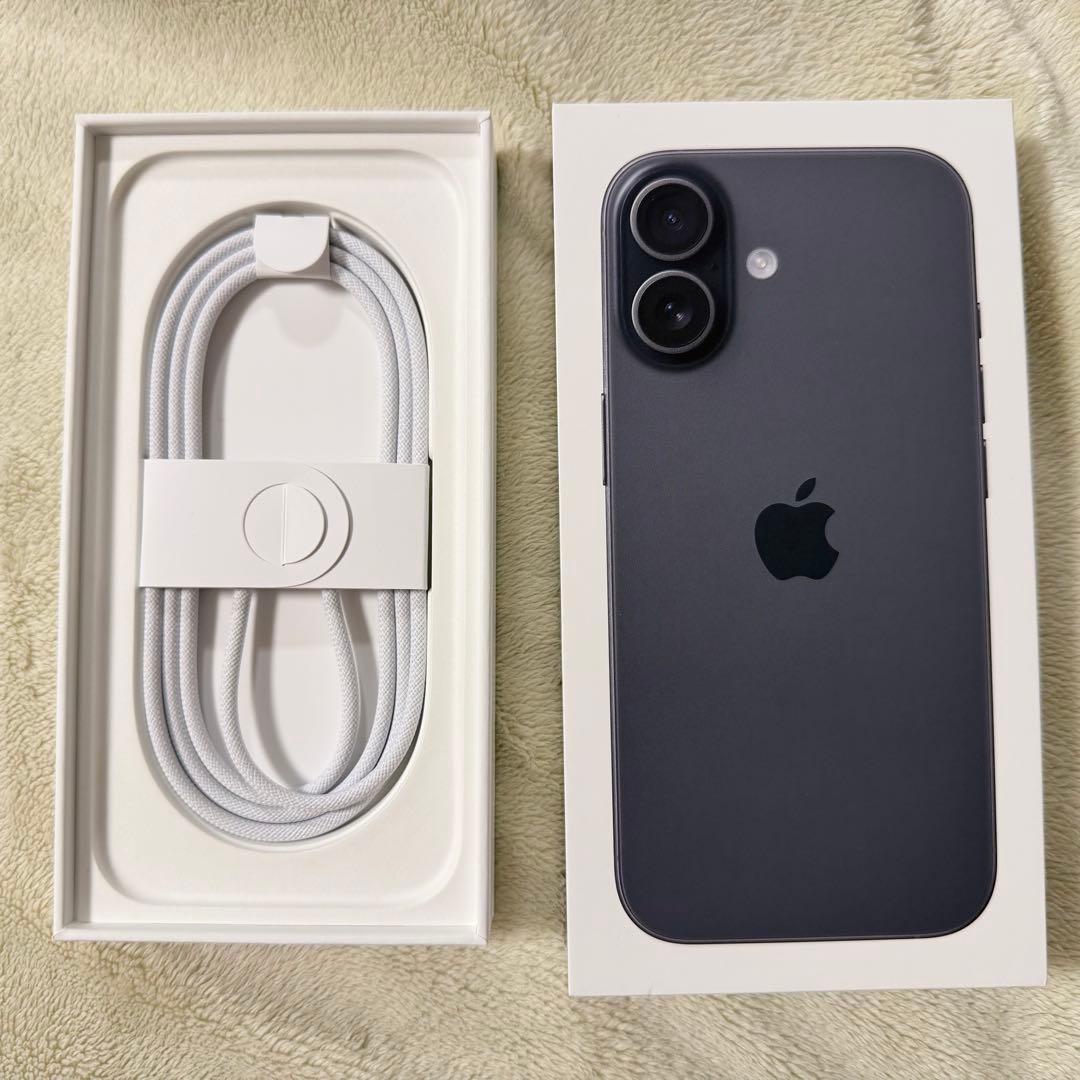 iPhone 17 256GB ブラック SIMフリー Apple