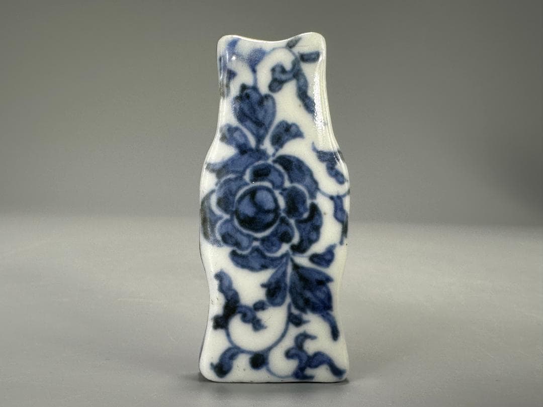 中国美術　清朝　清時代　青花花卉文　玩字款　香合　染付蓋物　香道具　唐物　古物