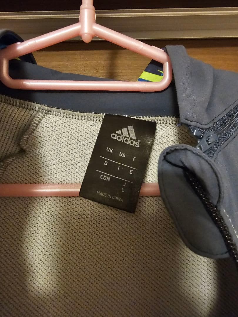 サントリーサンゴリアス　パーカー