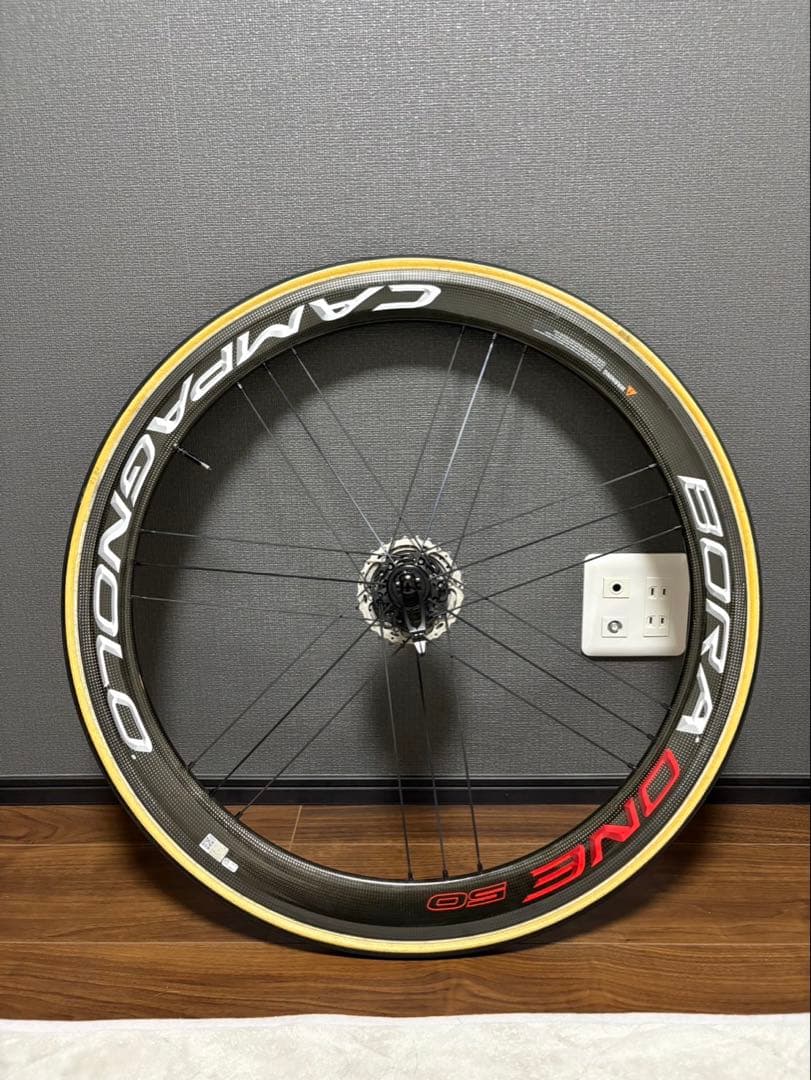 Campagnolo Bora One 50 チューブラータイヤ