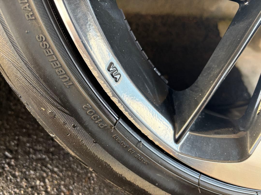 ヒ*ロ様 モデリスタ 30ヴェルファイア19インチ