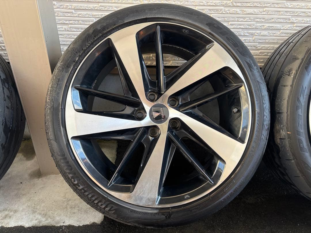 ヒ*ロ様 モデリスタ 30ヴェルファイア19インチ