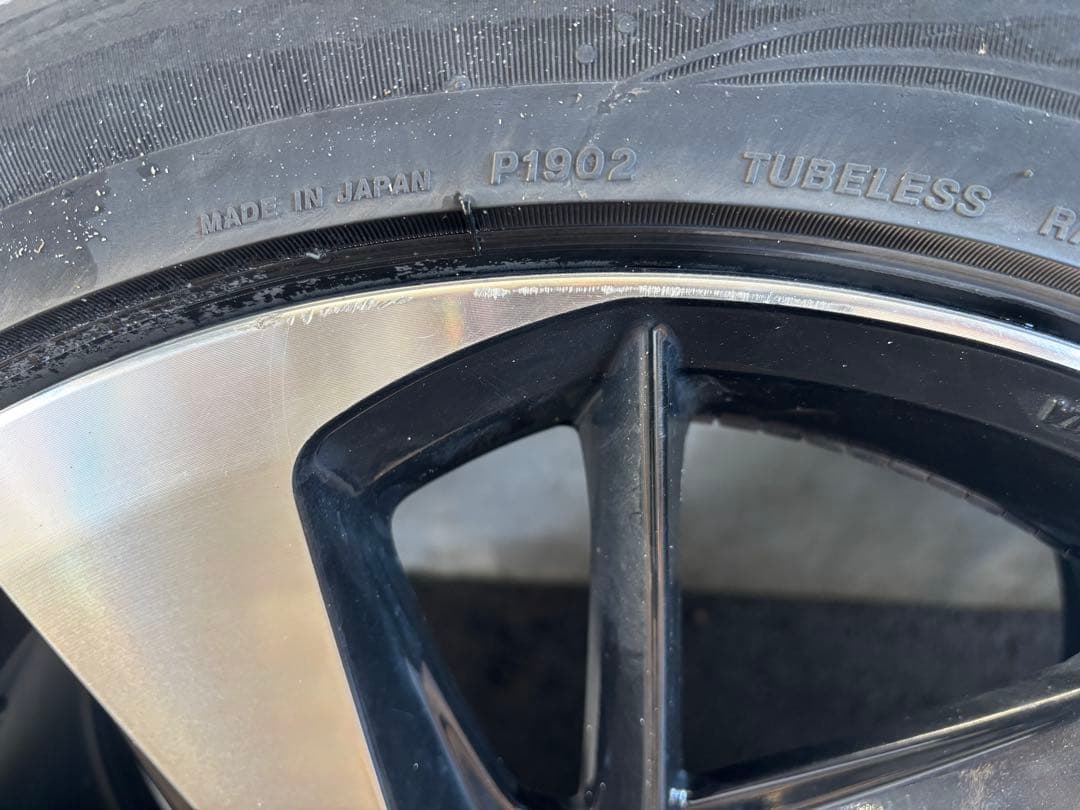 ヒ*ロ様 モデリスタ 30ヴェルファイア19インチ